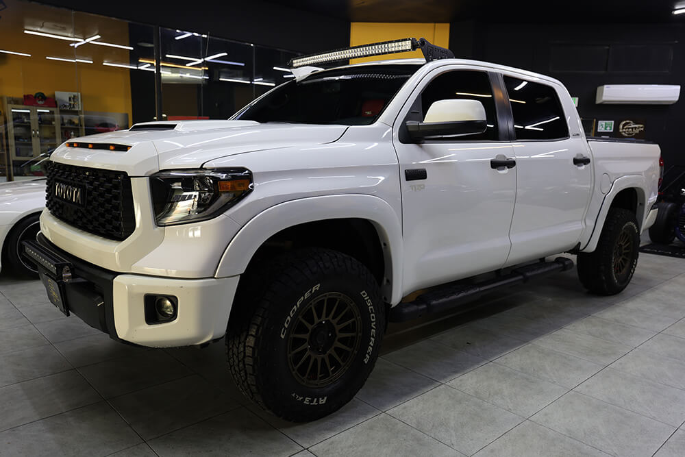 Toyota Tundra 2016